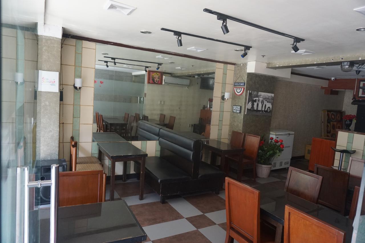 The Shila Philla Hotel Makati City Ngoại thất bức ảnh