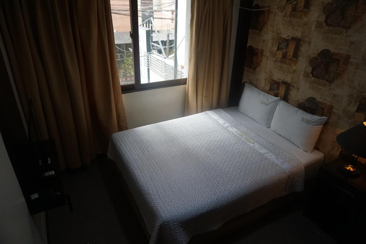 The Shila Philla Hotel Makati City Ngoại thất bức ảnh