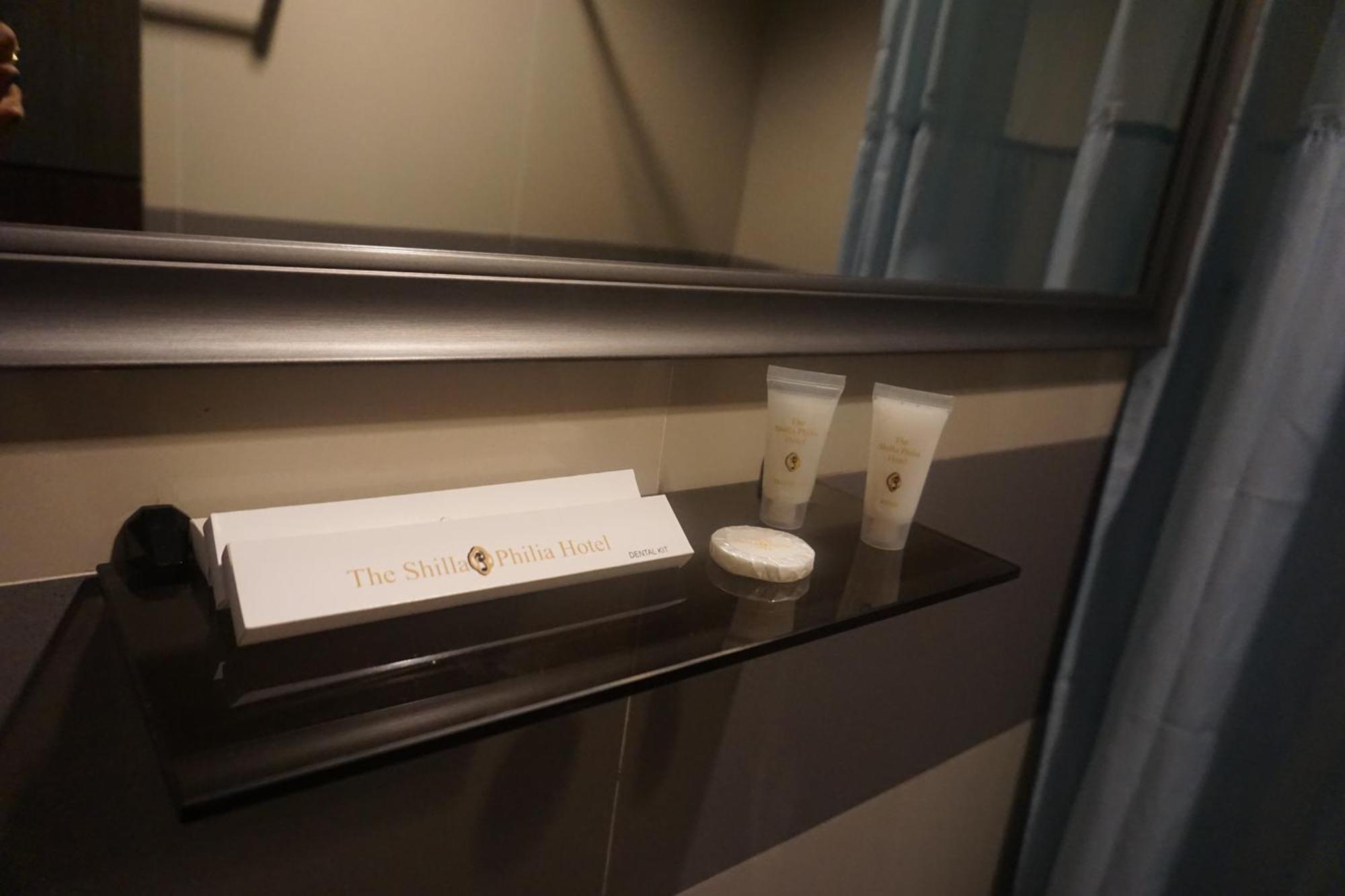 The Shila Philla Hotel Makati City Ngoại thất bức ảnh
